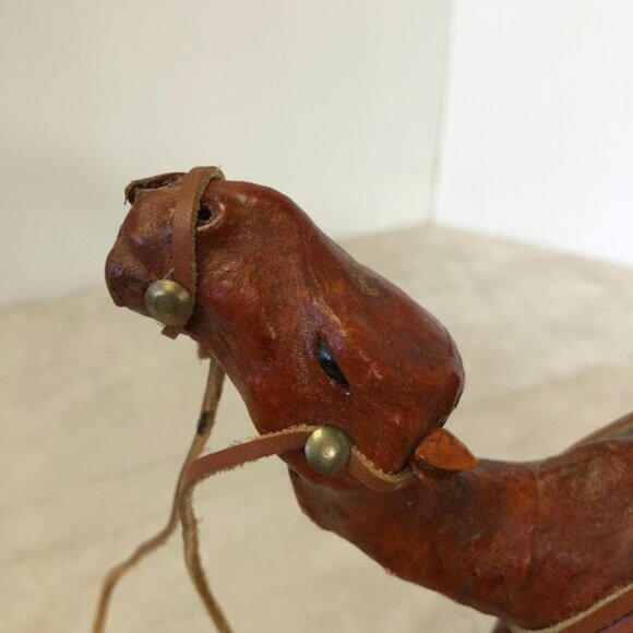 Vintage Handcrafted Leather Wrapped Camel Figurine - Picture 4 of 15